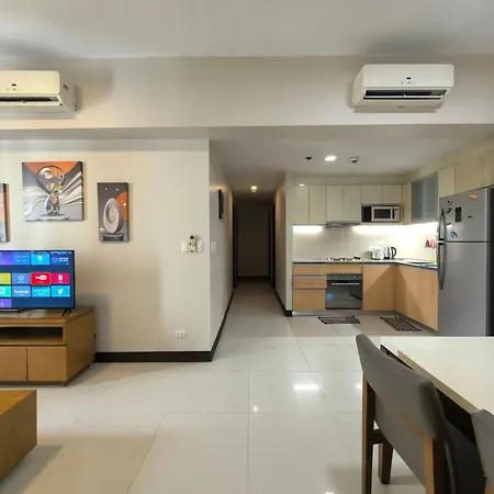 2 Bedroom Unit Near Airport